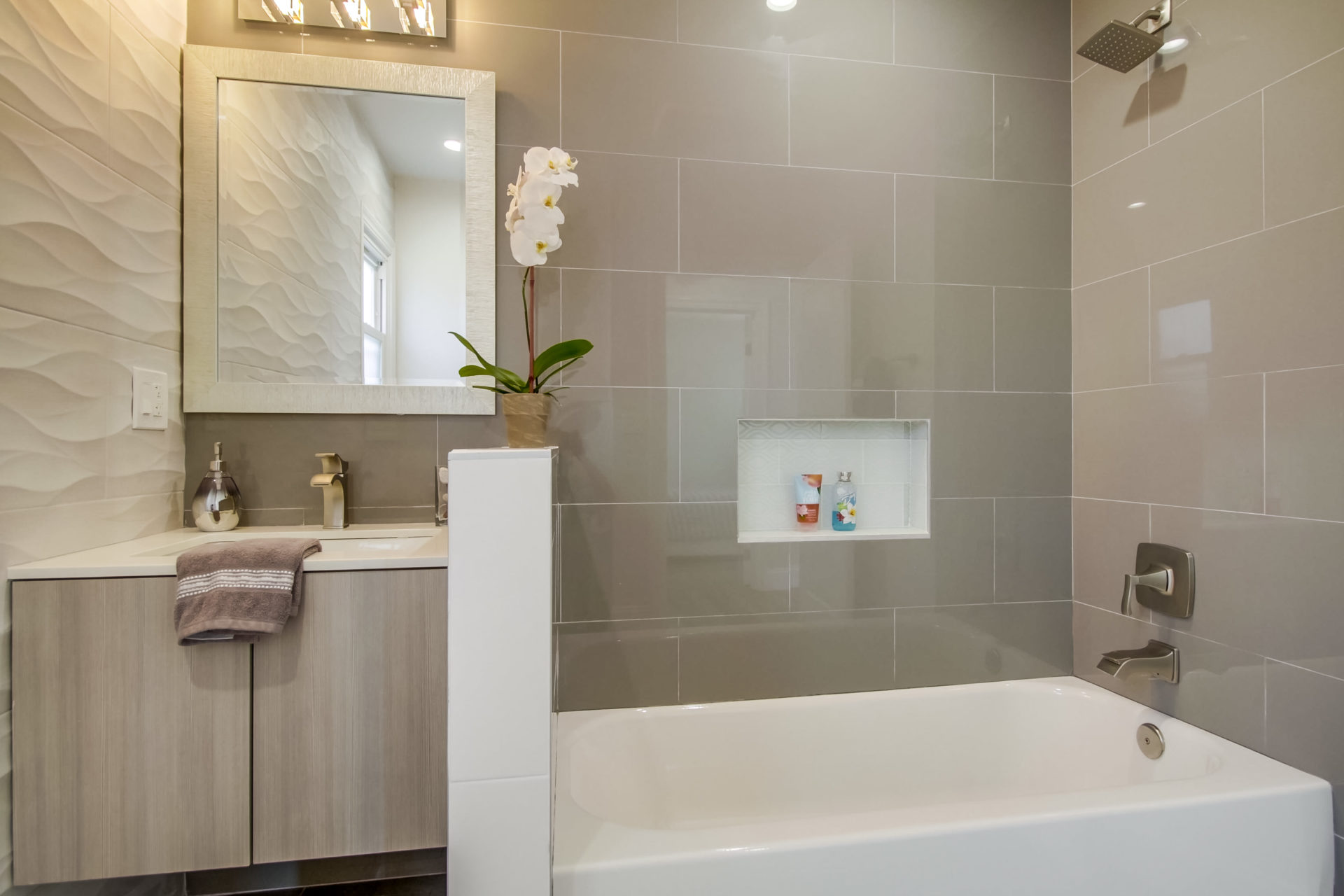 13509-daphne-ave-022